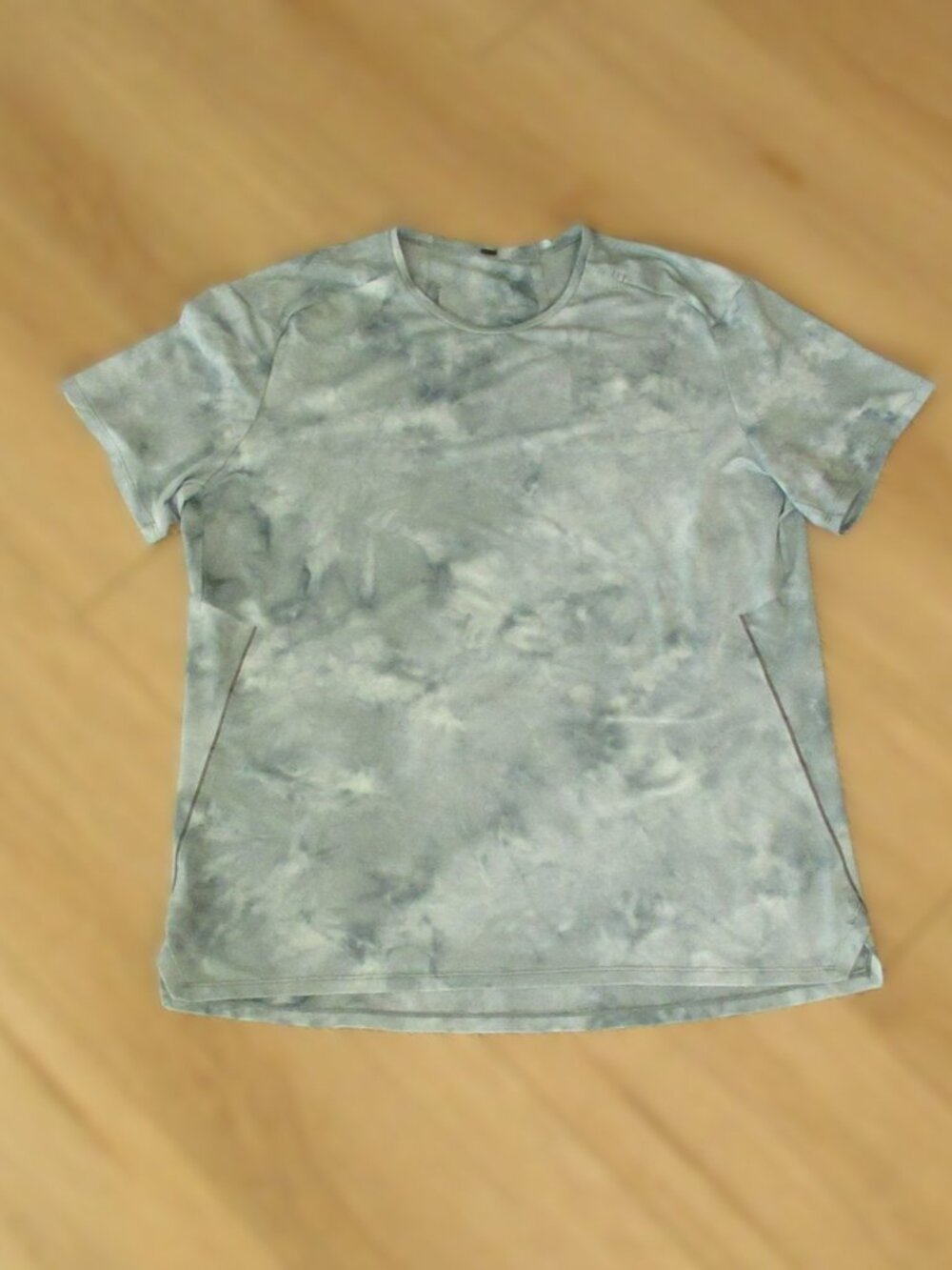 Lululemon Fast and Free Shirt Mens Large Blue Gray Wash Running Training Tee